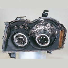 Передняя оптика для Jeep Grand Cherokee (от 2005 г.) тюнинг, анг.глазки, чёрные
